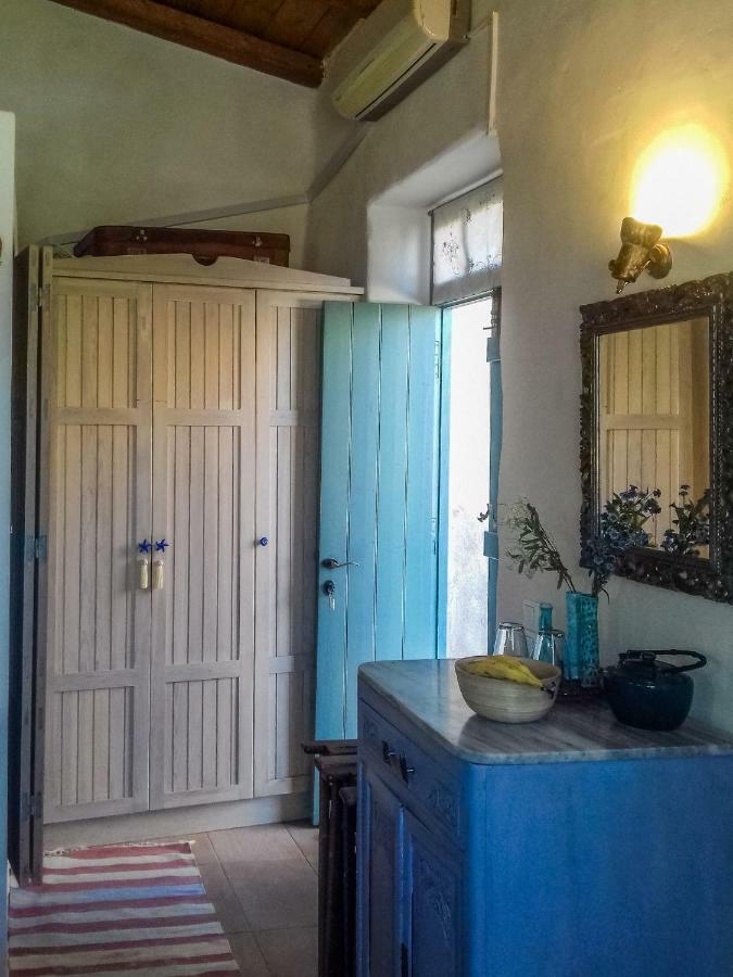 Private Studio In Historic House Lastros Exterior foto