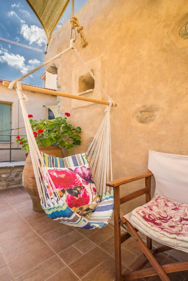 Private Studio In Historic House Lastros Exterior foto